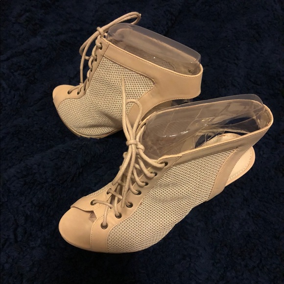 Is it a Bootie, is it a Sandal? It's sure cute!! - Picture 2 of 3